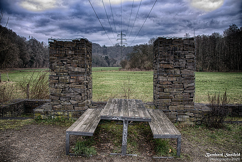 Bernhard Saalfeld - Dhuenn (5v9)